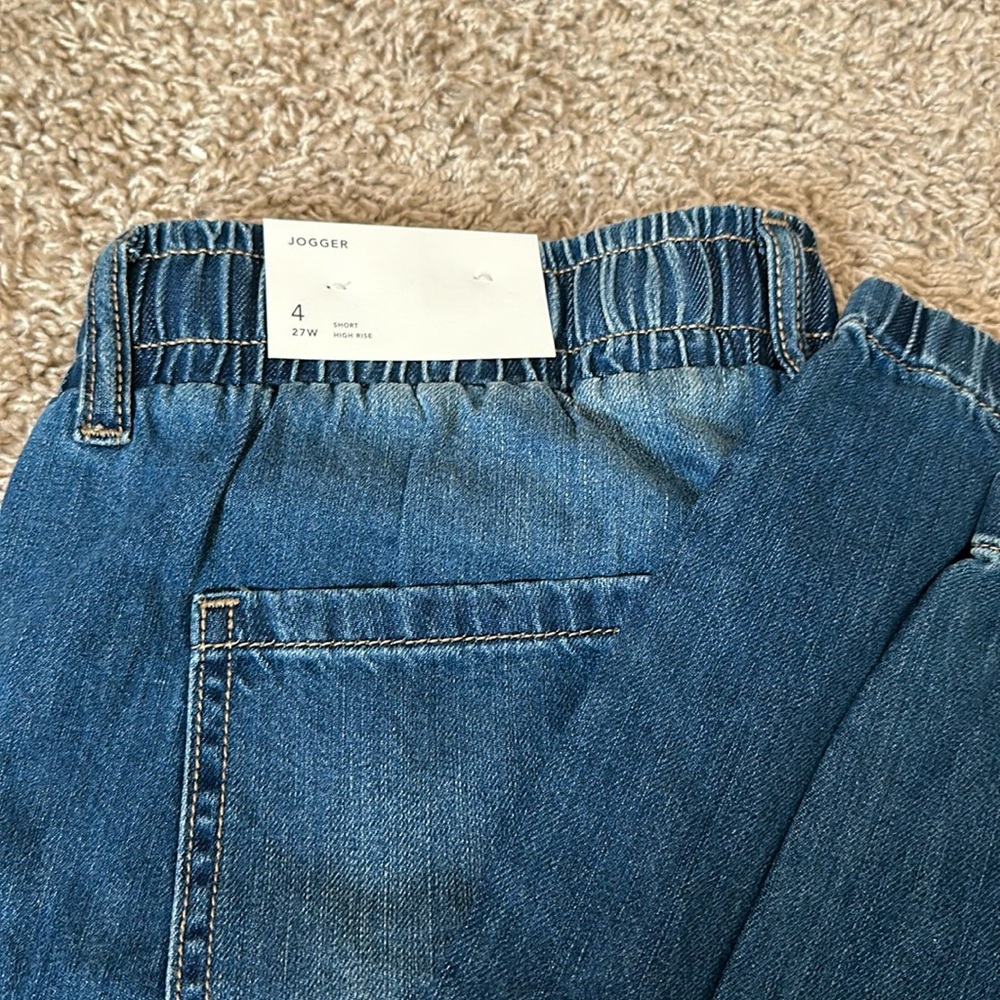 Brand new American eagle joggers